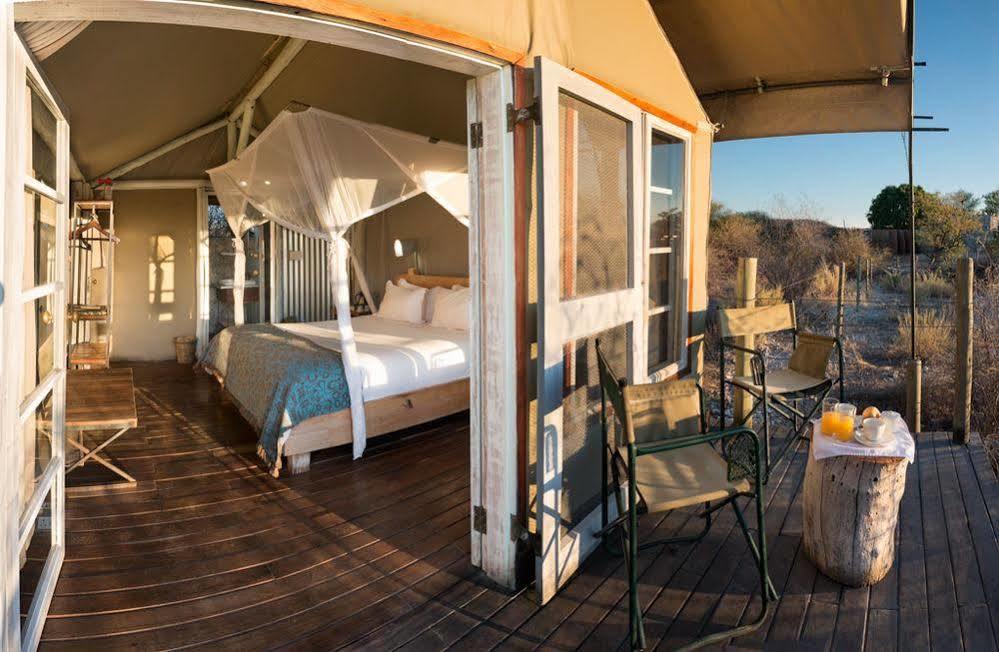 Anderssons at Ongava Hotell Okaukuejo Exteriör bild
